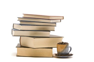 Bir yığın kitap ve bir fincan kahve.