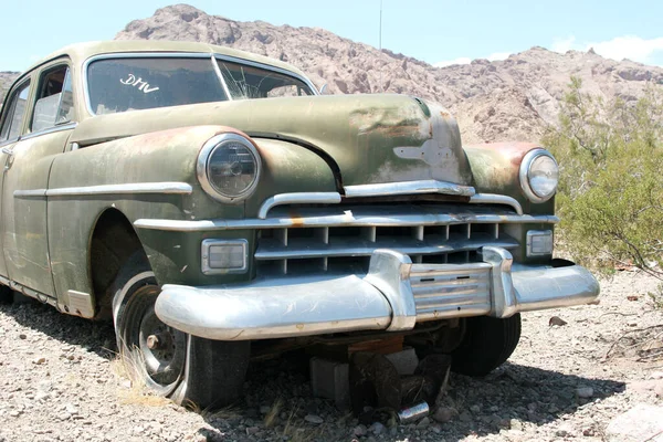 Classic Car Junkyard — Stock Photo, Image