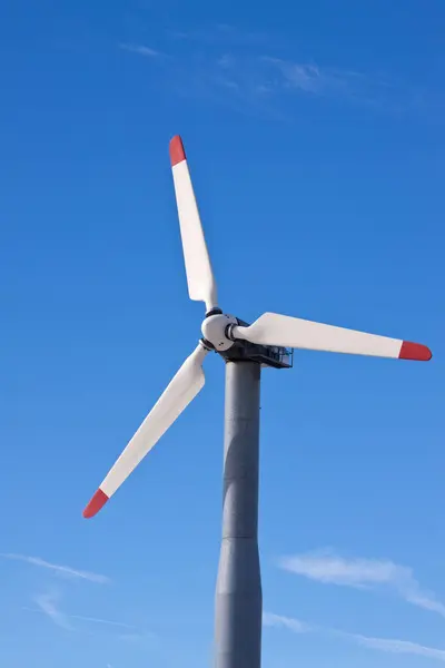 Turbine Eoliche Che Generano Energia Alternativa Ambiente Verde — Foto Stock