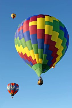 Festivalde sıcak hava balonu
