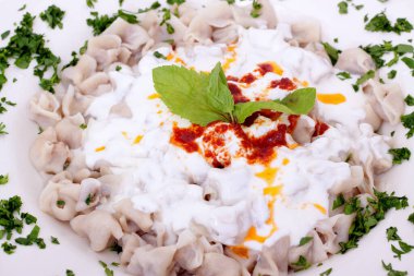 Lezzetli Türk tatar borek mantisine de hamur tatlısı denir.