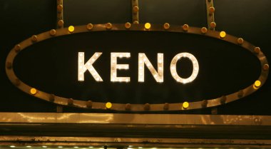 Neon ışıkları keno işareti