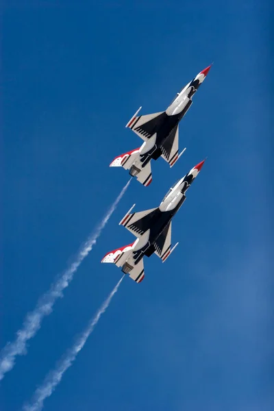 Jets Thunderbird Laissant Des Traces Fumée — Photo