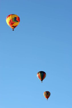 Festivalde sıcak hava balonu