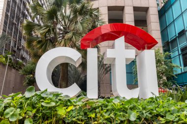 Sao Paulo, Brezilya, Ekim 05, 2021 Paulista Bulvarı, Sao Paulo City 'deki Citigroup Center binasının önündeki tabela.
