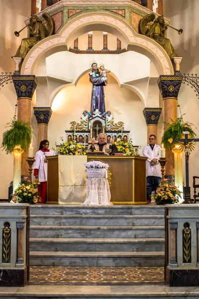 Sao Paulo Brésil Juin 2016 Fidèles Lors Messe Catholique Honneur — Photo