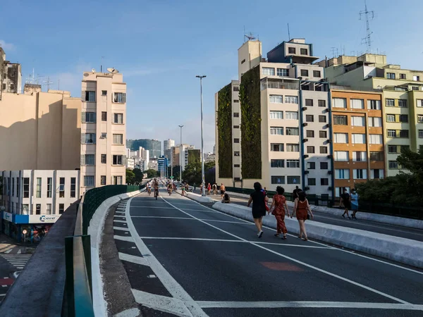 São Paulo Brasil Outubro 2021 Movimento Pessoas Elevado João Goulart — Fotografia de Stock