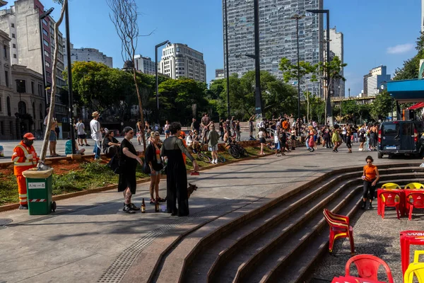 Сан Паулу Бразилия Ноября 2021 Года Вид Людей Отдыхающих Воскресеньям — стоковое фото