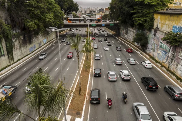 São Paulo Brasil Novembro 2021 Tráfego Corredor Leste Oeste Avenida — Fotografia de Stock