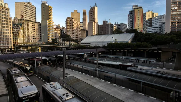 Sao Paulo Brazílie Listopadu2021 Pohyb Autobusů Cestujících Autobusovém Terminálu Bandeira — Stock fotografie