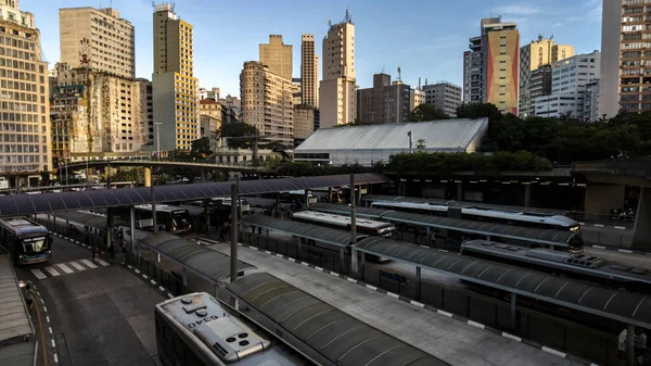 Sao Paulo Brazílie Listopadu2021 Pohyb Autobusů Cestujících Autobusovém Terminálu Bandeira — Stock fotografie