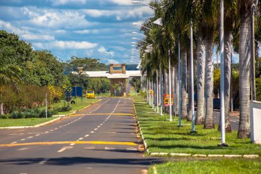 Guaraci, Sao Paulo, Brezilya, Nisan 08, 2015. Guaraci belediyesinin girişinde turizm portalı