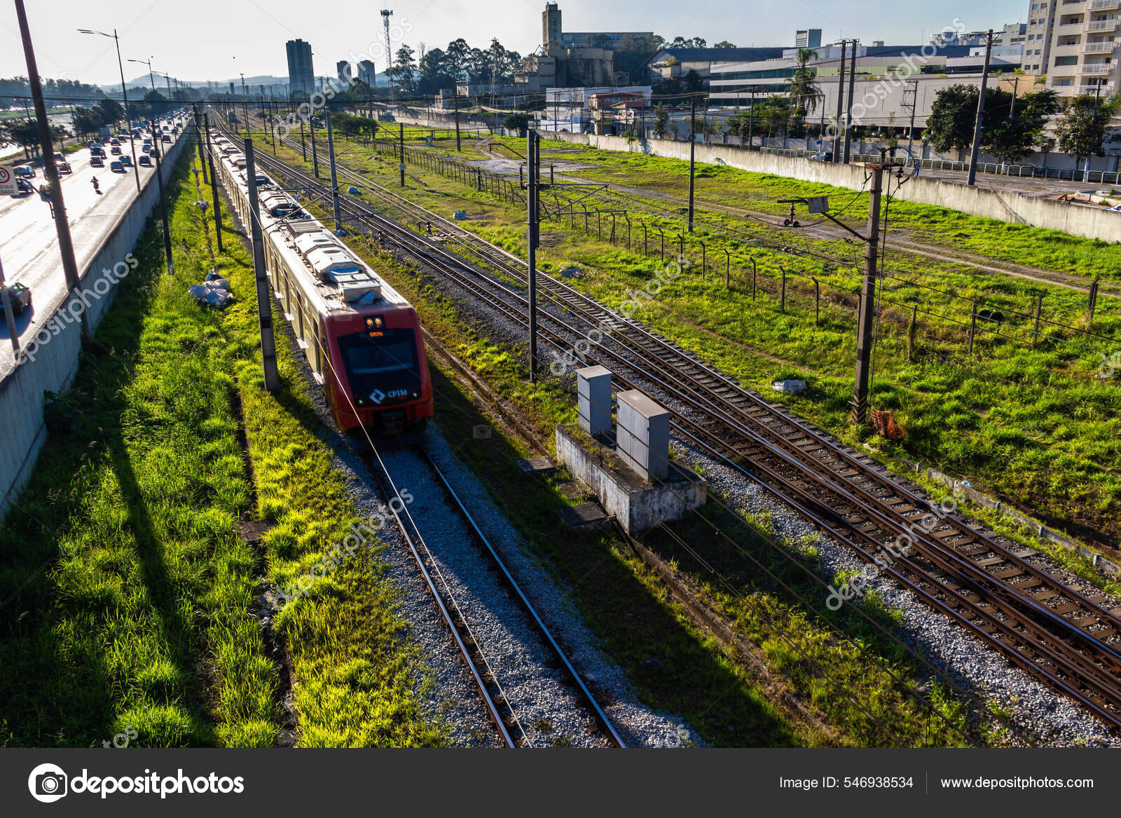 Sao Paulo Brazil June 2016 Vehicles Traffic Train Cptm Sao Paulo Brazil June 2016 Vehicles Traffic Train Cptm