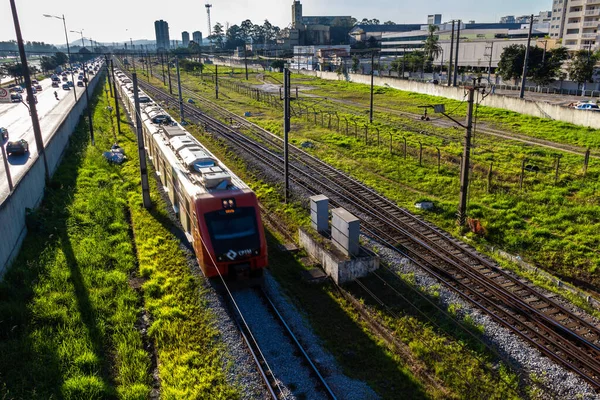Sao Paulo Brazílie Června 2016 Vozidla Provoz Vlak Cptm Marginal — Stock fotografie