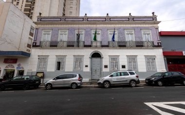 Itu, Sao Paulo, Brezilya, 15 Nisan 2022 tarihinde Itu Cumhuriyet Kongresi Müzesi 'nin ana cephesi, 1921 yılında USP' de Paulista Müzesi 'nin bir uzantısı olarak kurulmuştur.