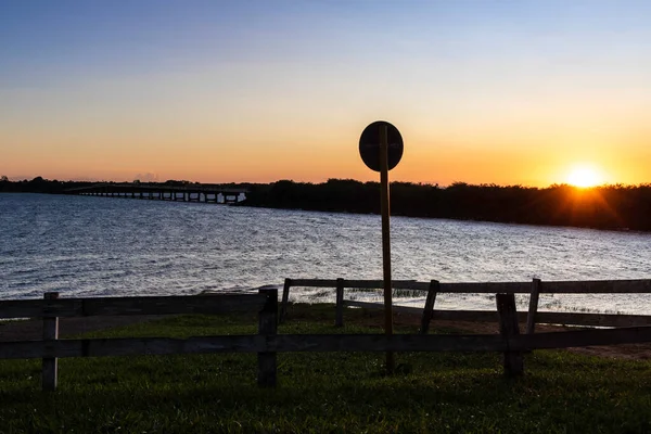 Vista Del Atardecer Embalse Agua Presa Del Lago Jurumirim Avare — Foto de Stock