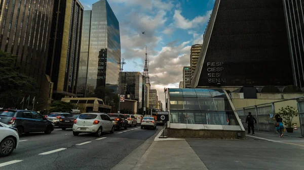 Сан Паулу Бразилия Июня 2022 Года Движение Транспорта Пешеходов Проспекту — стоковое фото