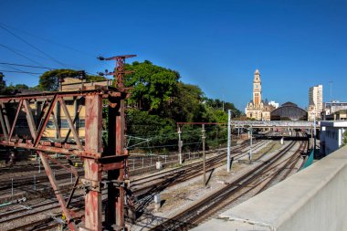 Sao Paulo, Brezilya, 08 Ekim 2016. Sao Paulo 'daki Luz tren istasyonunun yanındaki raylar. Luz tren istasyonu, 19. yüzyılın sonlarında inşa edilmiş bir tren istasyonu.