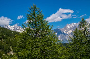 İtalya, Val Aoste 'deki Arpy Gölü