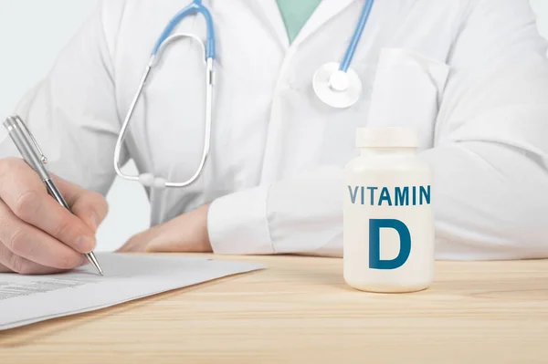 Vitamina Suplementos Para Saúde Humana Médico Recomenda Tomar Vitamina Médico — Fotografia de Stock