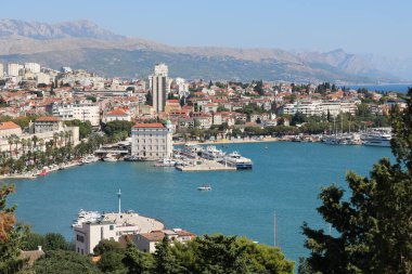 Şehrin panoraması.