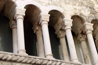 Şehrin eski kalıntıları.