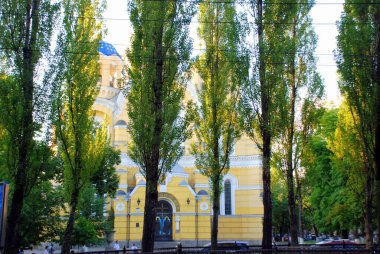 Kiev şehrindeki Epifani Manastırı Kilisesi.