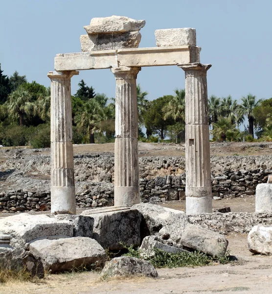 Antika Romerska Ruiner Akropolen Utlänningar Grekisk — Stockfoto