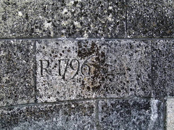 Alte Steinmauer Mit Weißem Und Grauem Beton — Stockfoto