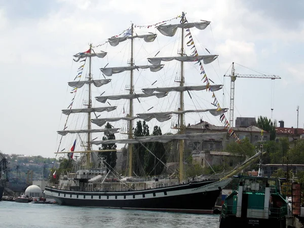 Het Oude Schip Haven Van Stad Van Baltische Zee — Stockfoto