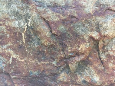 Doğal taş zemin ve güzel tasarım.