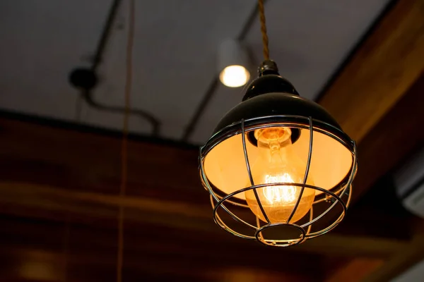 Orange Light Bulb Caught Beautiful Ceiling — Stock Photo, Image