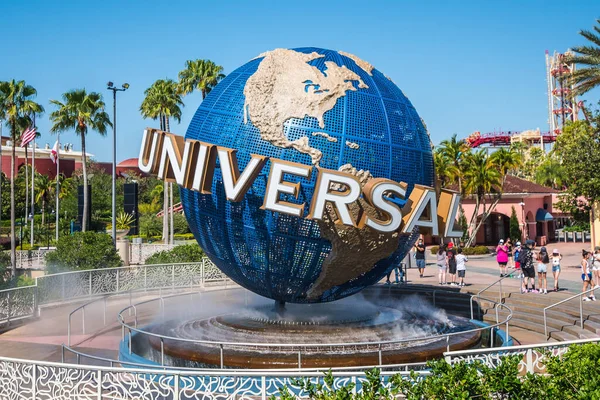  Universal Orlando Resort 'ta evrensel Orlando küresi