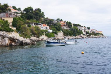 Korcula adasının kıyıları - Hırvatistan