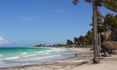 Cayo Coco, Küba 'nın orta kesiminde, Jardines del Rey zincirinde yer alan tropikal bir adadır. Beyaz kumlu plajları ve mercan resifleriyle bilinir..