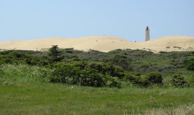 Rubjerg Knude Deniz Feneri, Kuzey Denizi kıyısında, Rubjerg 'de, Danimarka' nın kuzeyindeki Hjorring Jutland belediyesi.