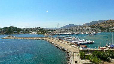 Türkiye 'nin Bodrum kentindeki Aziz Peter Kalesi' nden görüntü