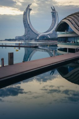 Lusail Marina, Doha, Katar 'da muhteşem bir otel.