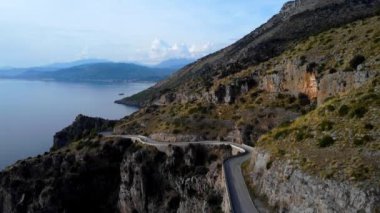 İtalya kıyılarındaki Akdeniz 'in inanılmaz mavi suları- seyahat fotoğrafçılığı