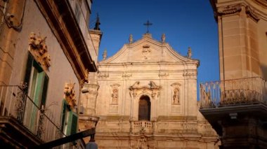 İtalya 'daki Martina Franca' nın tarihi şehir merkezi - seyahat fotoğrafçılığı