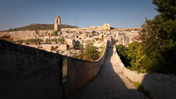 Puglia Daki Tarihi Gravina Köyü Ünlü Kemeri Köprüsü Seyahat Fotoğrafçılığı — Stok video