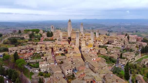 托斯卡纳的San Gimignano 意大利一个美丽的中世纪村庄 上空的飞行摄影 — 图库视频影像