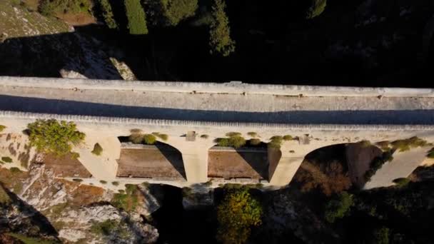 Acueducto Gravina Puglia Famoso Lugar Referencia Rodaje Italia Vista Aérea — Vídeos de Stock