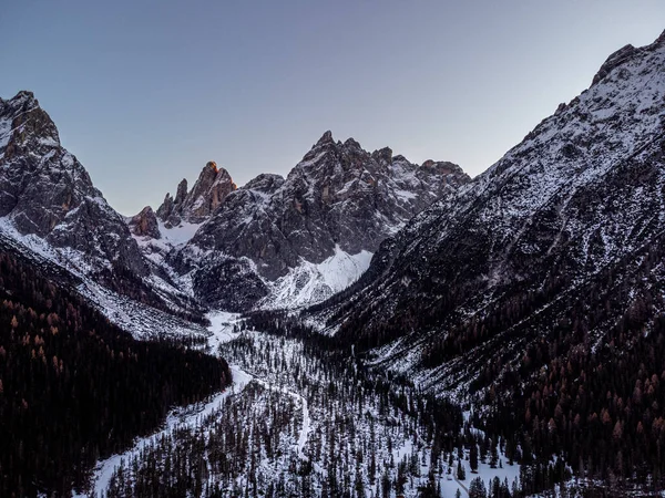 イタリアのドロミテ山脈 世界遺産 旅行者写真 — ストック写真