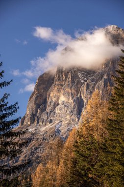 İtalya 'daki Dolomitlerin inanılmaz dağları - bir Unseco Dünya Mirası Sitesi - seyahat fotoğrafçılığı