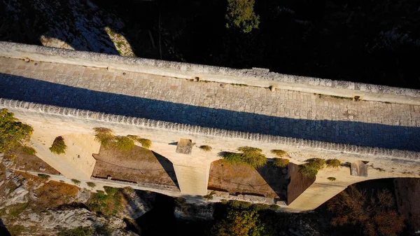 Widok Lotu Ptaka Most Gravina Puglia Włoszech Starożytny Akwedukt Góry — Zdjęcie stockowe
