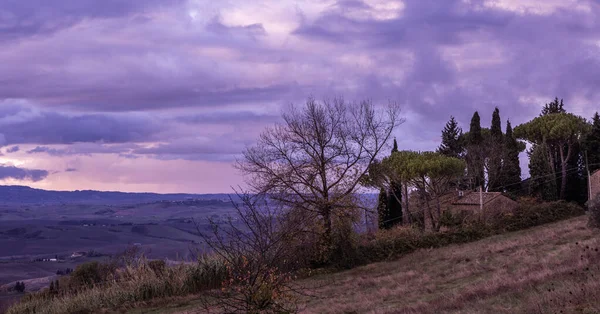 Dramatische Wolken Een Stormachtige Avond Reizen Fotografie — Stockfoto