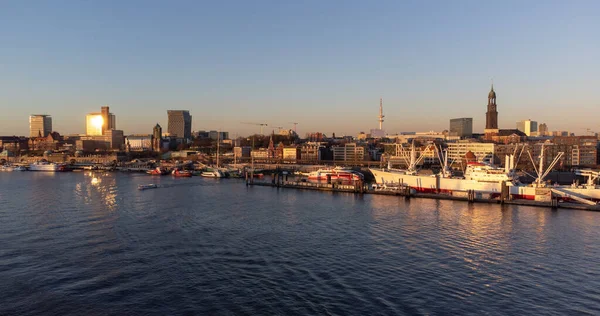 Hamburg Limanı Üzerinde Gün Batımı Hava Görüntüsü Fotoğrafçılığı Almanya Yukarıdan — Stok fotoğraf