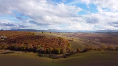 Tuscany İtalya 'da tipik kırsal alanlar ve manzara - seyahat fotoğrafçılığı