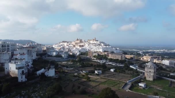 Ostuni Città Bianca Italia Famoso Punto Riferimento Sulla Costa Orientale — Video Stock